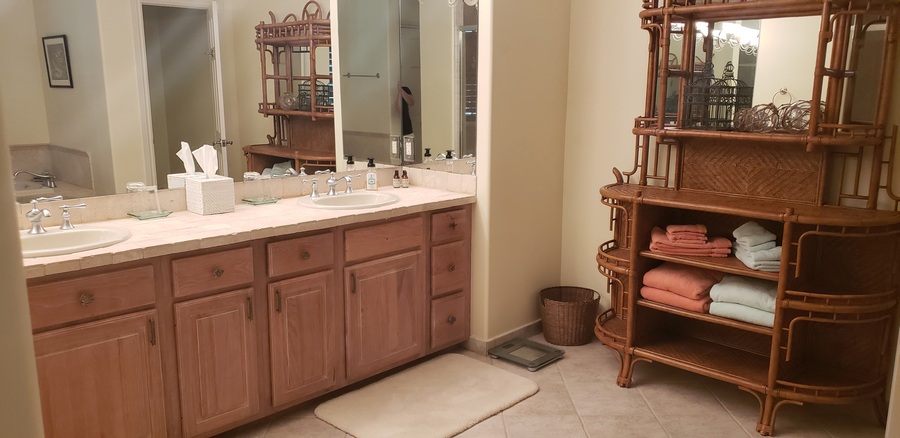 Second Master Bathroom